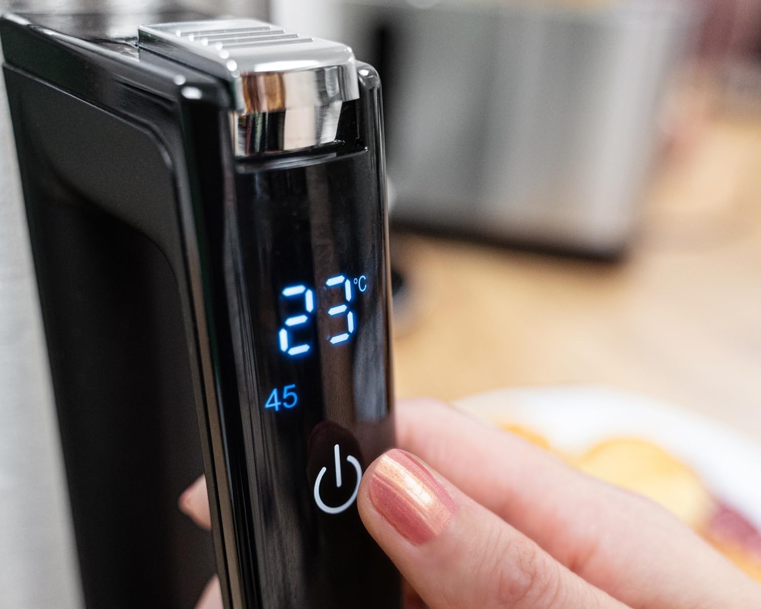 ROMMELSBACHER Wasserkocher WK 3000 – Stiftung Warentest Sieger 3/2025, 1,7 Liter, 1-Knopf-Bedienung, Set-Start-Funktion, Temperaturwahl von 45-100 °C, geschlossener Topfboden, automatischer Kochstopp – Bild 4