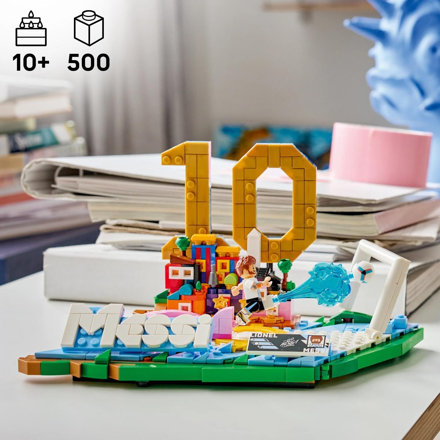 LEGO Editions Lionel Messi – Fußball-Highlights-Spielzeug – 3D-Modellbau mit Minifigur zum Sammeln – Kinderzimmerdekoration – Geschenk für Jungen, Mädchen ab 10 Jahren und erwachsene Sportfans – 43011 – Bild 3