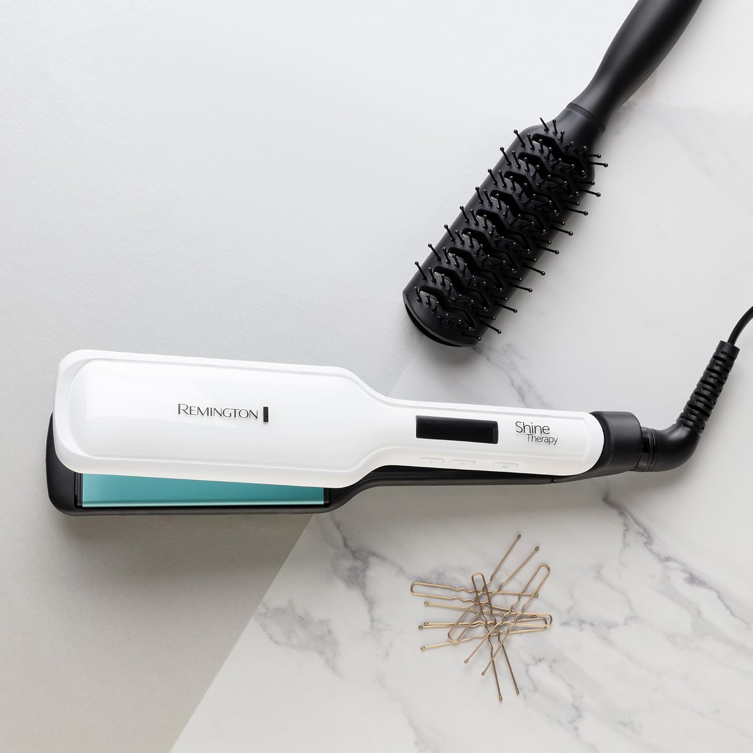 Remington Shine Therapy Glätteisen breit (hochwertige Keramikbeschichtung angereichert mit Mikrowirkstoffen für mehr Glanz, marokkanisches Arganöl und Vitamin E), LCD-Display, 150–230 °C, Haarglätter S8550 – Bild 2