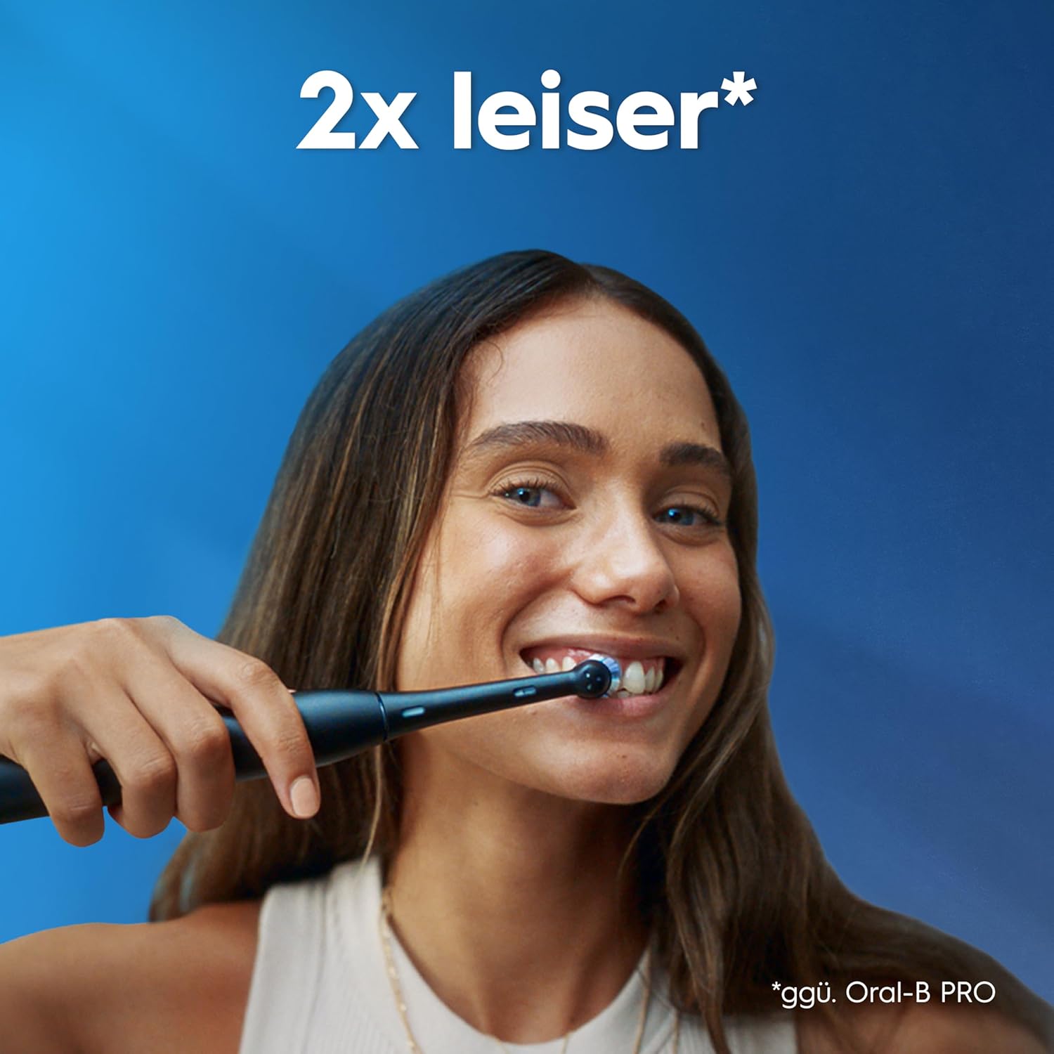 Oral-B iO Series 2 Elektrische Zahnbürste, DUO-Pack, zwei Zahnbürstenköpfe, 3 Putzmodi für die Zahnpflege, Reiseetui, Reise-Nachfüllhalter, entworfen von Braun, Nachtschwarz/Waldgrün – Bild 13